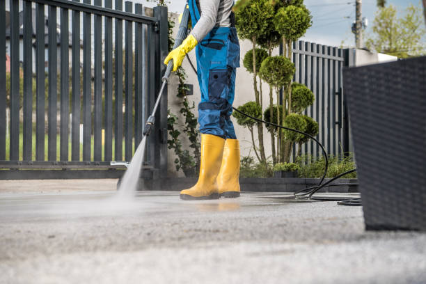 Garage Pressure Washing in Eaton Estates, OH
